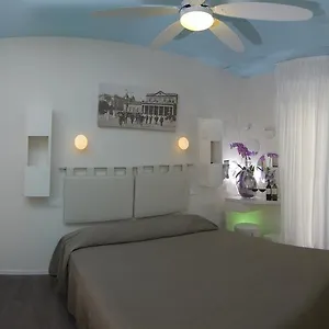 3* Szálloda Casablanca