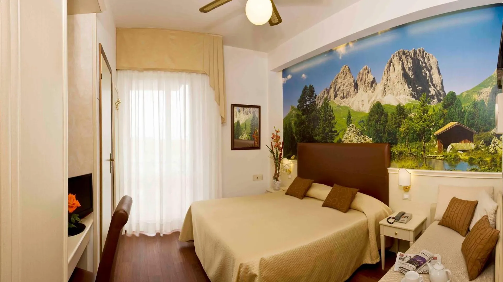 Hotel Apollo Rimini 3*,